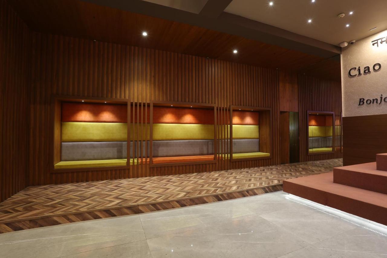 Hotel Ymca International Centre Ahmedabad Exterior foto